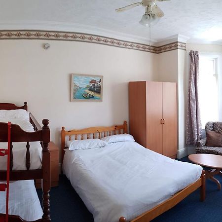 4 Berth Ground Floor Flat Glen Villa 1 그레이트야머스 외부 사진
