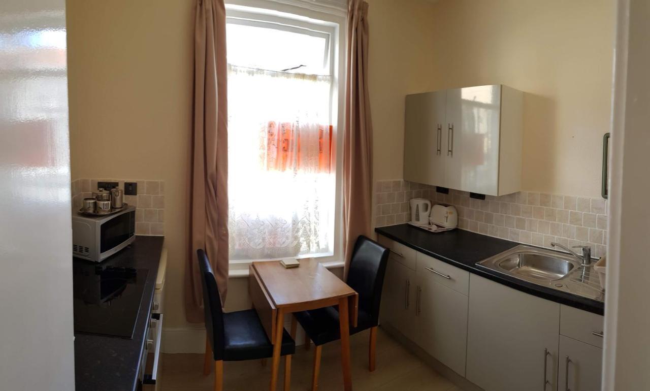 4 Berth Ground Floor Flat Glen Villa 1 그레이트야머스 외부 사진